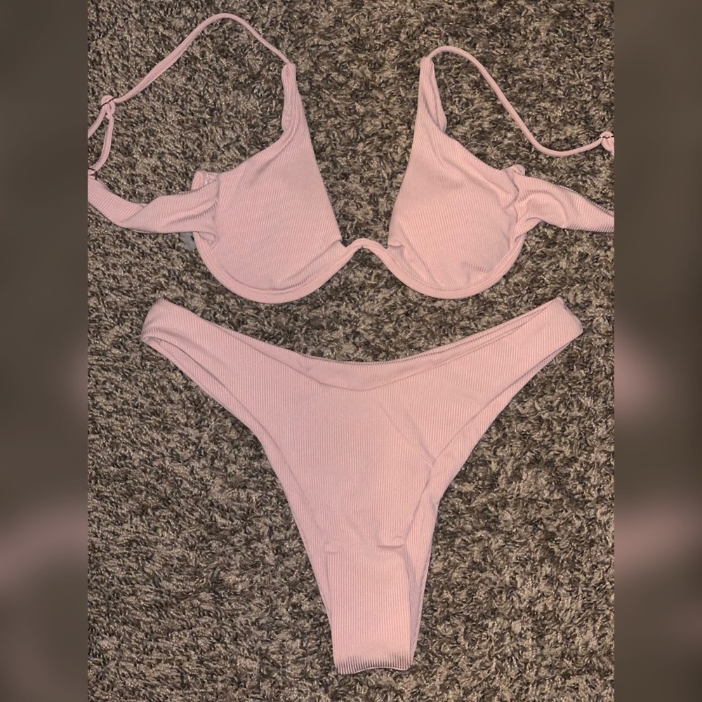 Swimsuit set